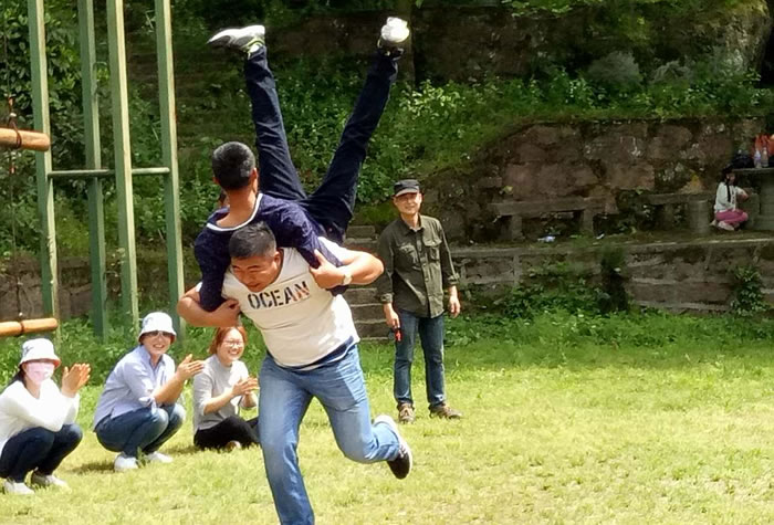 չѵ